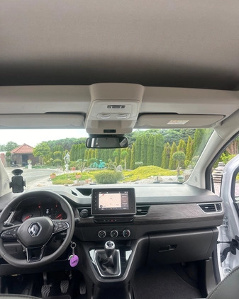 Renault Kangoo cena 89000 przebieg: 17000, rok produkcji 2022 z Konin małe 596